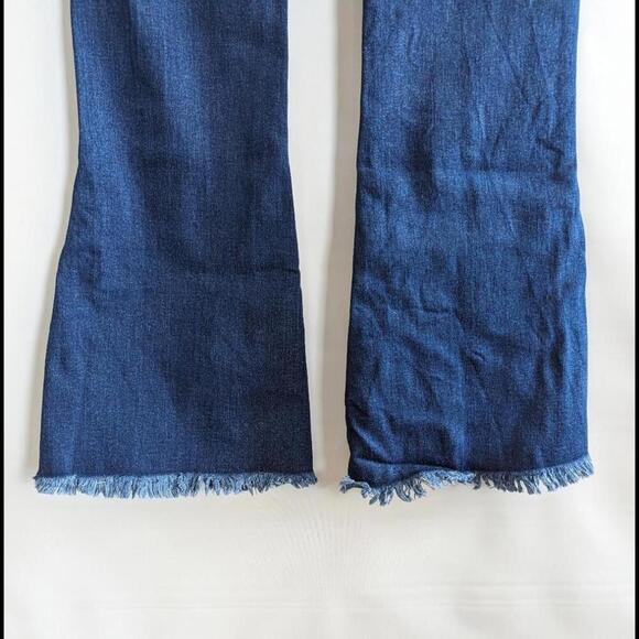 KanCan Highrise Flare Jeans 28 Raw Hem Bell Bottom Jean Factory Distressed - Picture 11 of 15